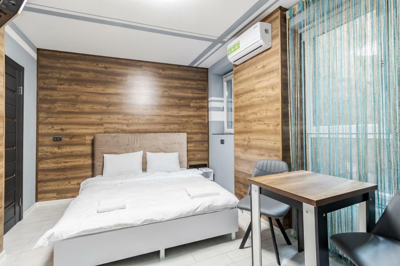 Balabana Red Apartment Lviv Dış mekan fotoğraf