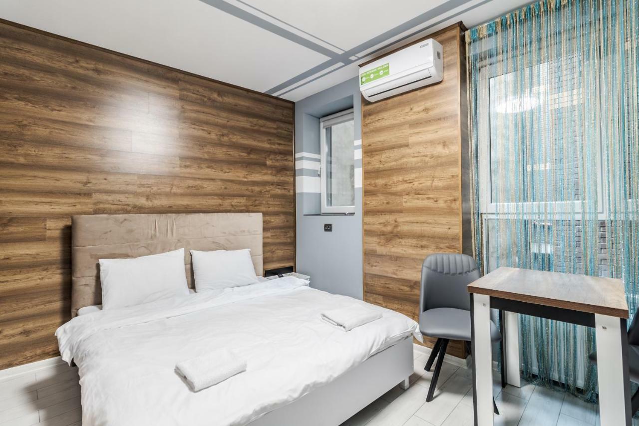 Balabana Red Apartment Lviv Dış mekan fotoğraf
